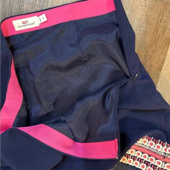 Vineyard Vines 🐳 Navy Blue Embroidered Skirt Size 8 - Picture 10 of 11